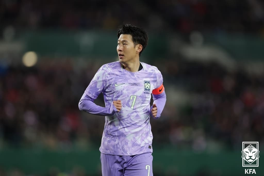 홍명보 감독, 트리니다드토바고전서 손흥민 원톱 기용...3-4-3 포메이션 운영