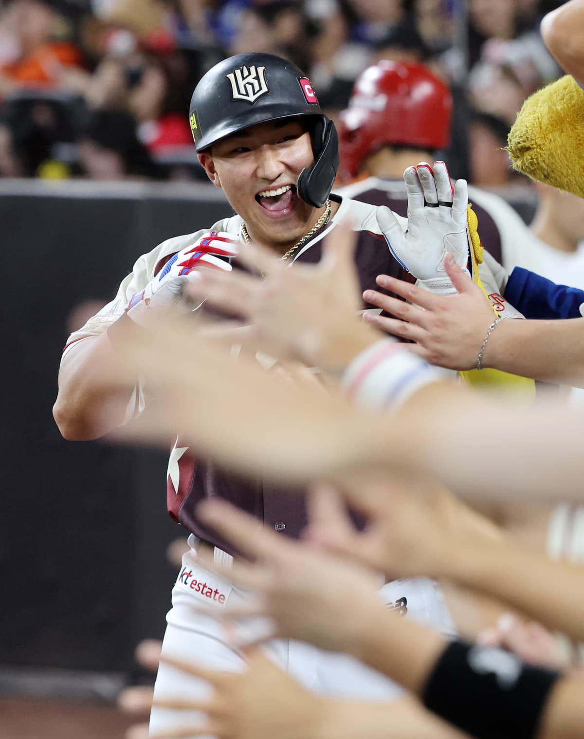 KBO, 올스타전 베스트12 팬 투표 전면 중단···선수 포지션 오류로 3일부터 재투표