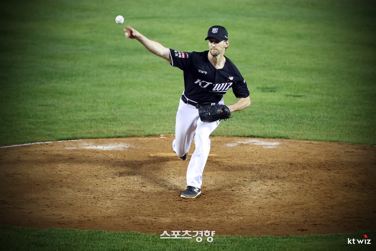 보쉴리, 시즌 초반의 위력 되찾다···한 경기 10탈삼진 무실점 완벽투