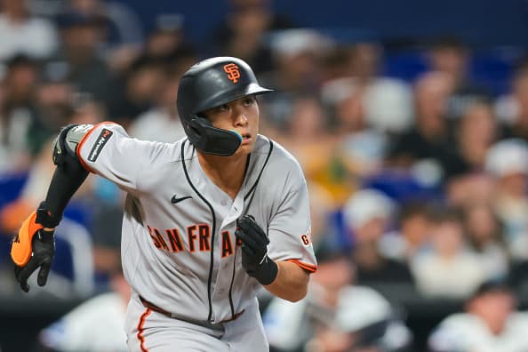 이정후, MLB 타격 1위 사수 눈앞…로페즈와 1리 차